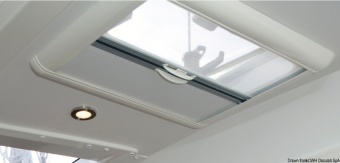 Osculati 19.801.04 -  Рулонная шторка и москитная сетка Osculati DOMETIC Surface SkyScreen для люка BOMAR 19.720.04